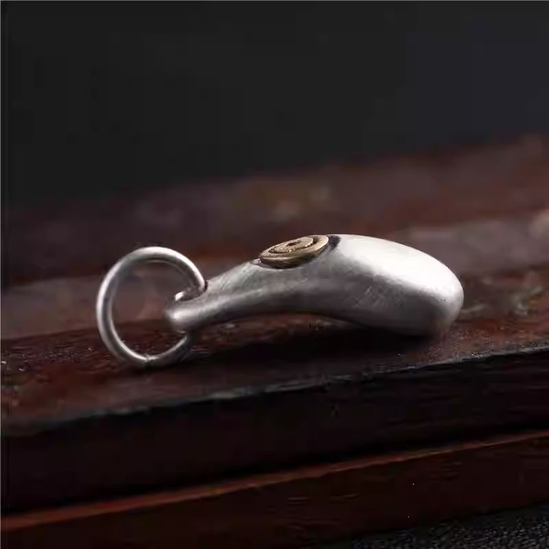  Exquisite vintage deer tooth spiritual pendant in sterling silver, a unique artifact rooted in Tibetan Buddhist Jewelry Culture for inner peace.