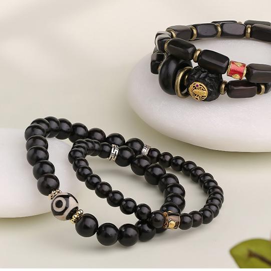 Unique design Choyun Ye Sandalwood bracelet, a handcrafted art piece inspired by Tibetan Buddhism.