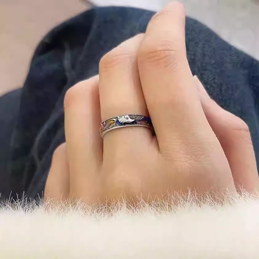 Bespoke nine-tailed fox amulet ring, a masterpiece of charm and Tibetan Buddhist Jewelry Culture.