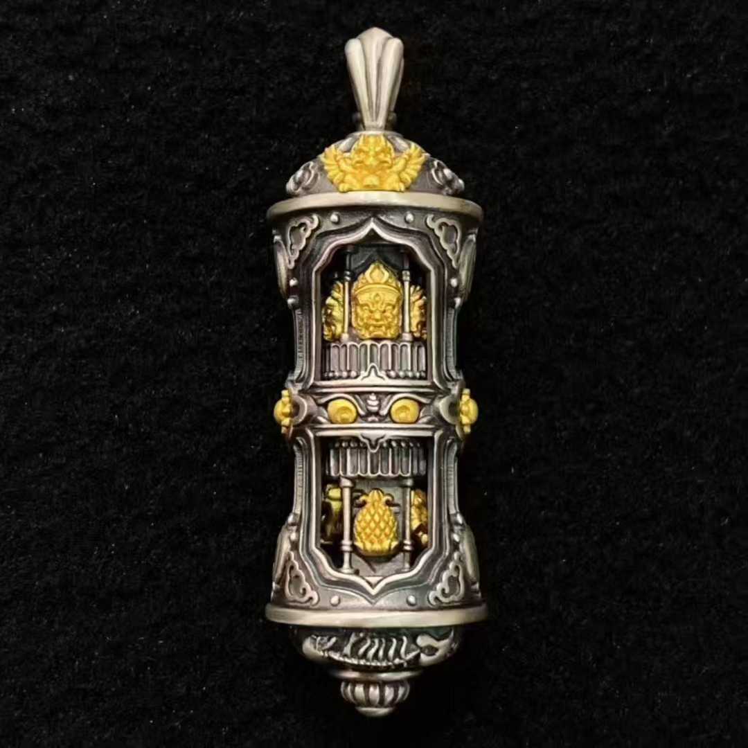 Top view of S925 Five-Name God of Wealth pendant combining Tibetan Buddhist Jewelry Culture with fine jewelry art details.