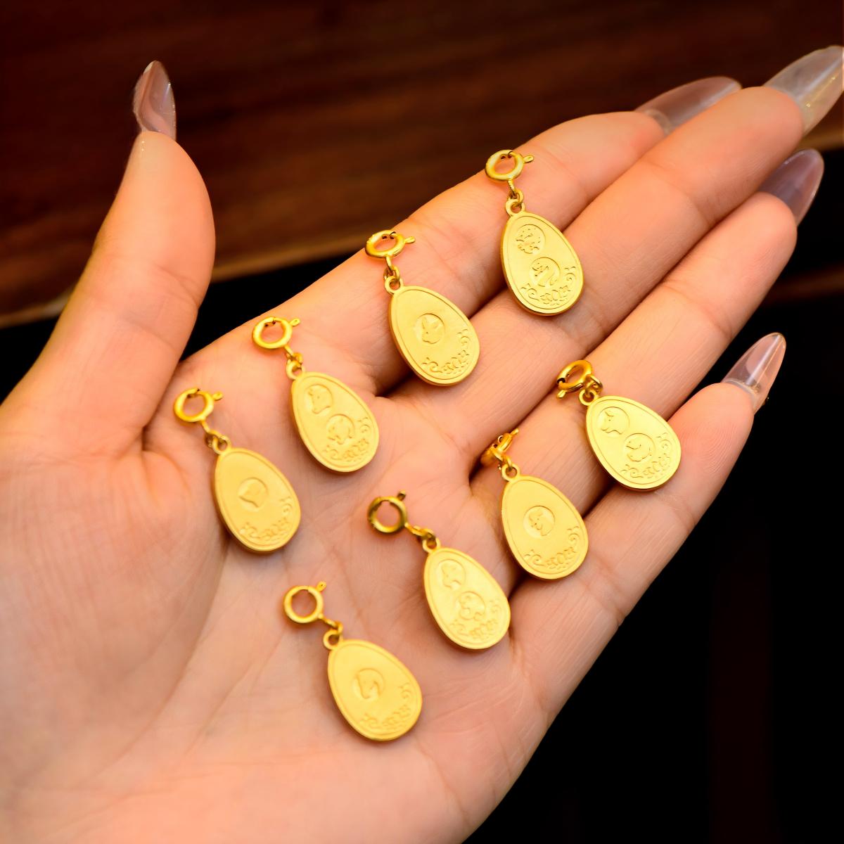 Tibetan Buddhist Jewelry Culture: Hand-carved pure silver gilded hanging pendant representing protection, peak of Buddhist jewelry art.