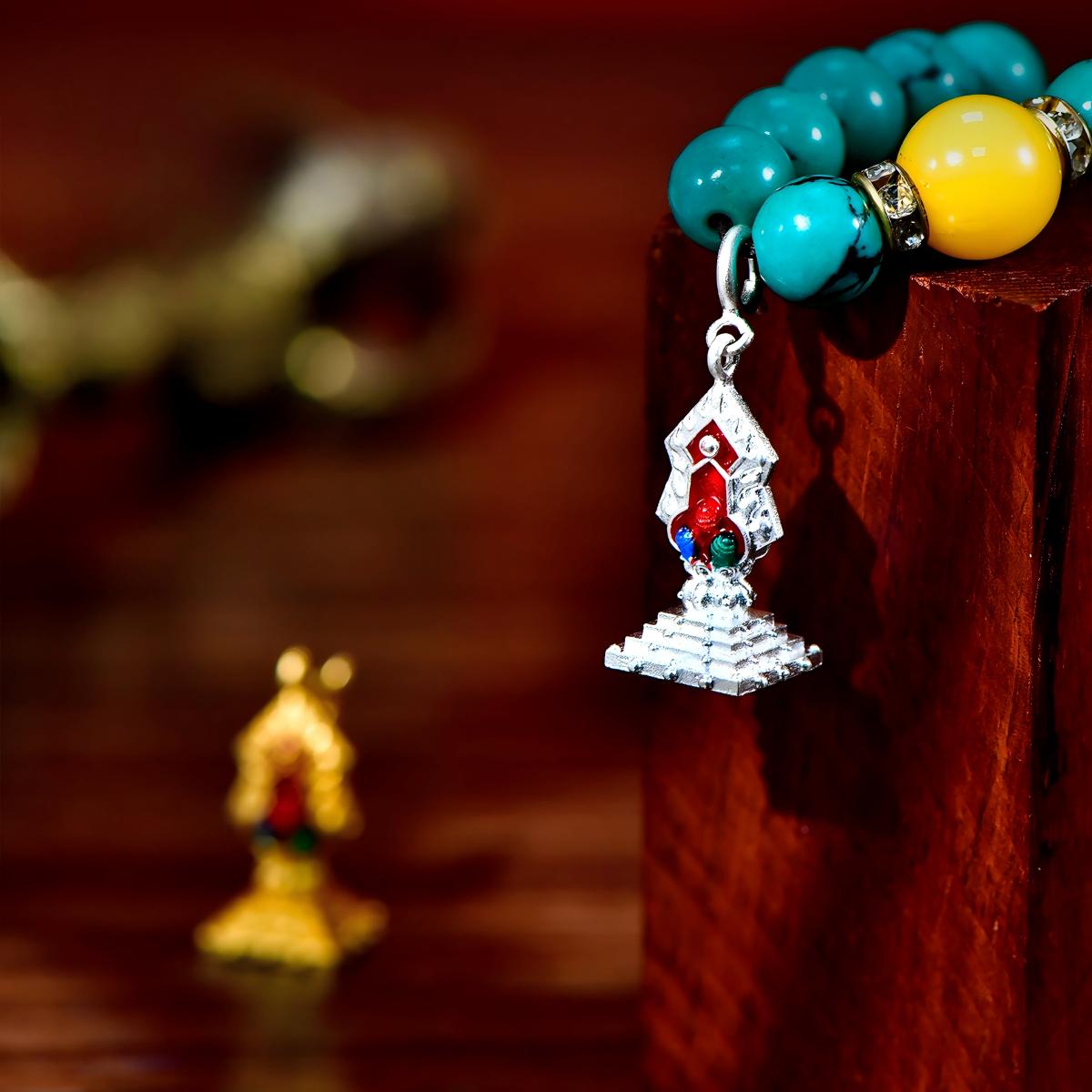 Tibetan Buddhist Jewelry Culture: Exquisite Torma amulet, a masterpiece of Tibetan Buddhist sacrificial implements culture and traditional art.