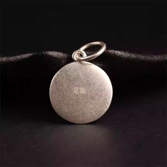 Purely handmade silver mantra Bodhi accessory, reflecting the heritage of Tibetan Buddhist Jewelry Culture jewelry art.