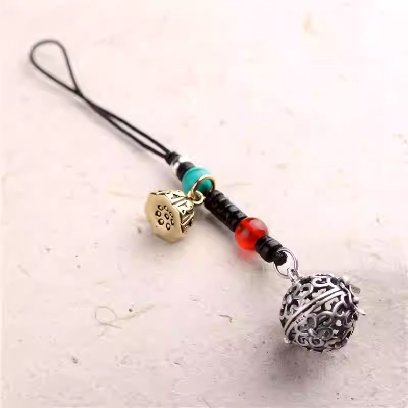  Artisan-crafted Lotus Gau box necklace, combining traditional Tibetan Buddhist Jewelry Culture with modern Jewelry art aesthetics.