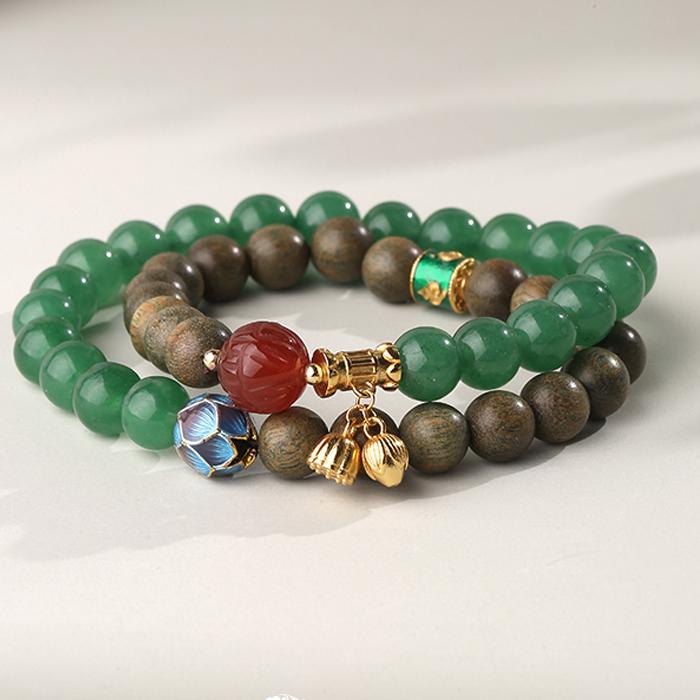Green Sandalwood Agate Mountain Mist bracelet showcasing Tibetan Buddhist jewelry art, designed for peaceful contemplation and harmony.