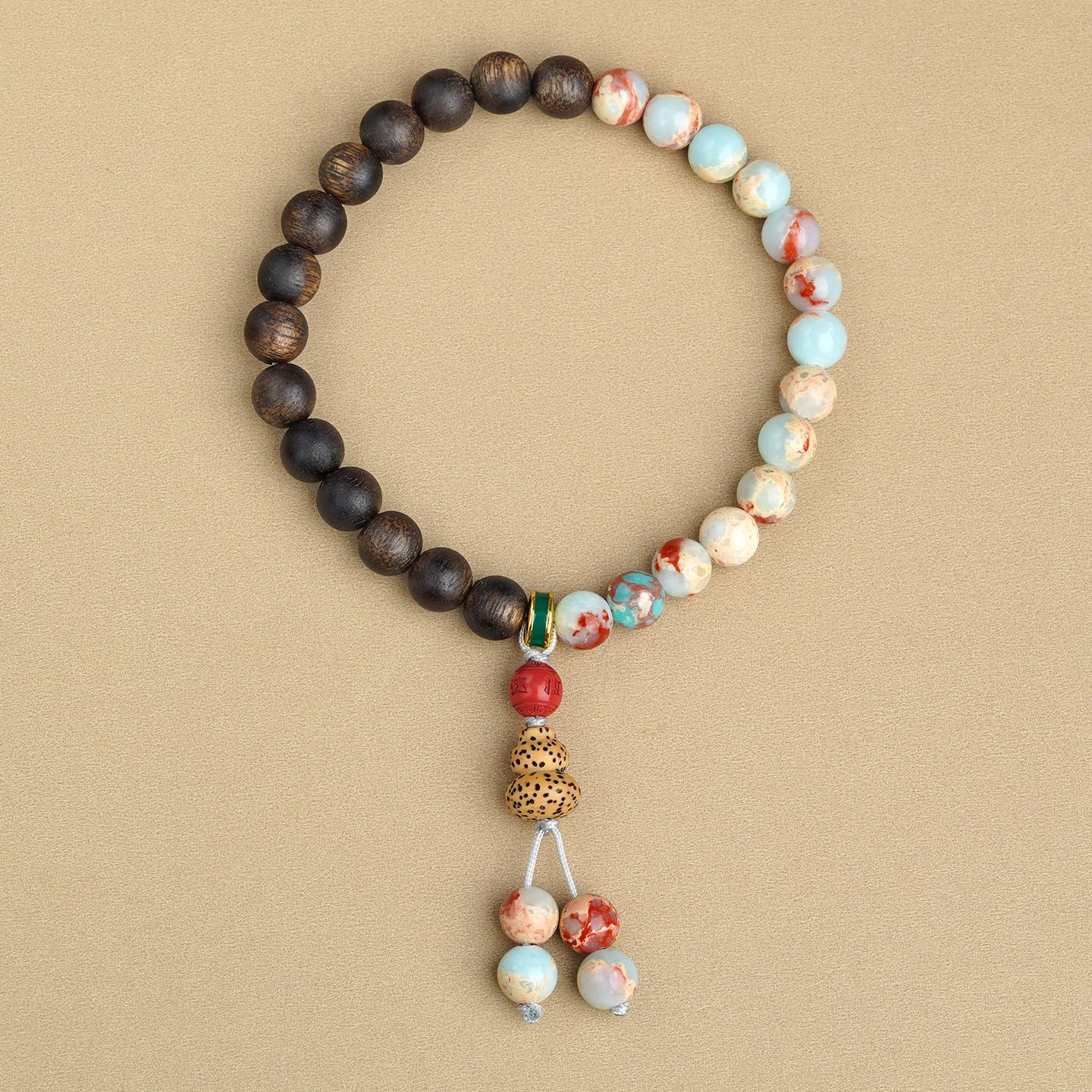 Sacred Shoushan Stone and Agarwood harmony design in Tibetan Buddhist jewelry tradition, promoting balance and spiritual connection.