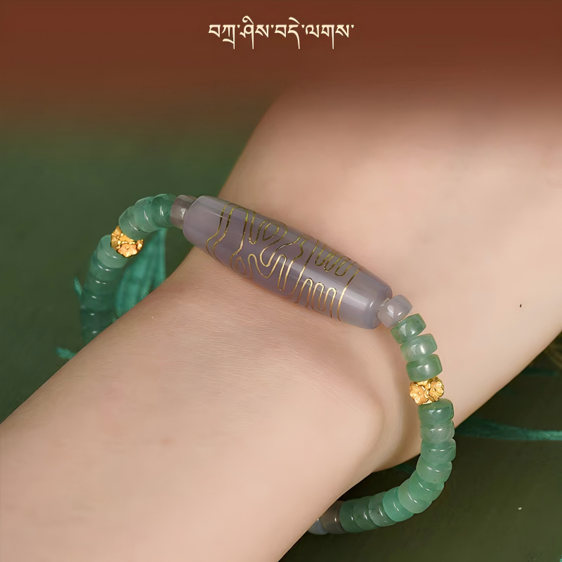 Authentic Xi-Zeng Dzi bead bracelet, showcasing Buddhist sacrificial items art and Tibetan Buddhist sacrificial implements culture. Purely handmade natural agate.