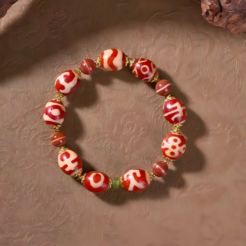 Handcrafted Darlok Dzi bracelet representing comprehensive achievement in Buddhist sacrificial items art and ancient Tibetan traditions.
