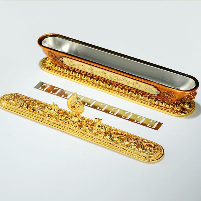 Buddhist sacrificial items art: An exquisite Nepal artisan snow lion copper incense vessel, perfect for creating a solemn and serene atmosphere on a sacred altar. 