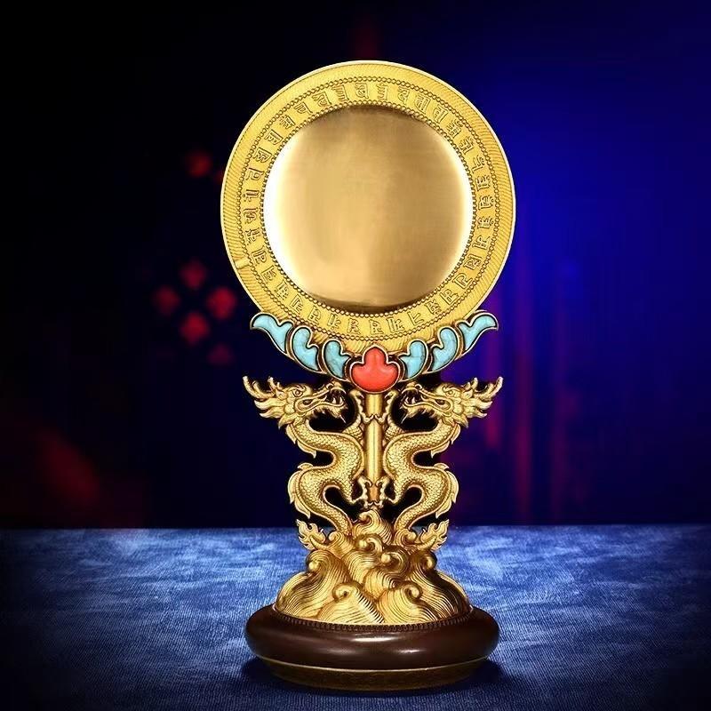 An authentic piece of Tibetan Buddhist sacrificial implements culture, this Cundi Buddha Mirror (Zhunti Mirror) is meticulously handcrafted for sacred purification rituals.