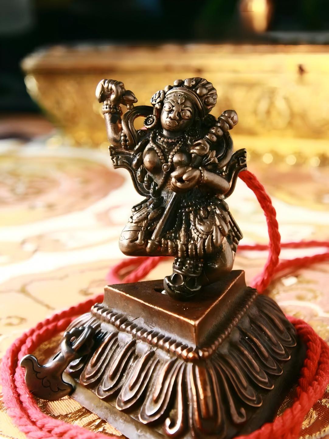 Iron Vajra Haimu Tuo Jia Kongxingmu figure, handcrafted in Tibetan Buddhist sacrificial items art, representing strength, divine protection, and spiritual growth.
