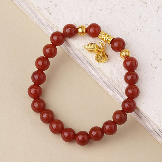 Sacred Agate Mala Strand handcrafted with 925 silver ornaments and copper details. This Tibetan Buddhist jewelry culture piece embodies traditional Himalayan craftsmanship for meditation and spiritual practice.