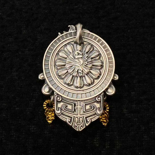 Mahakala horse head pendant in S925 sterling silver, inspired by Tibetan Buddhist Jewelry Culture, featuring fine setting craftsmanship and detailed jewelry art.