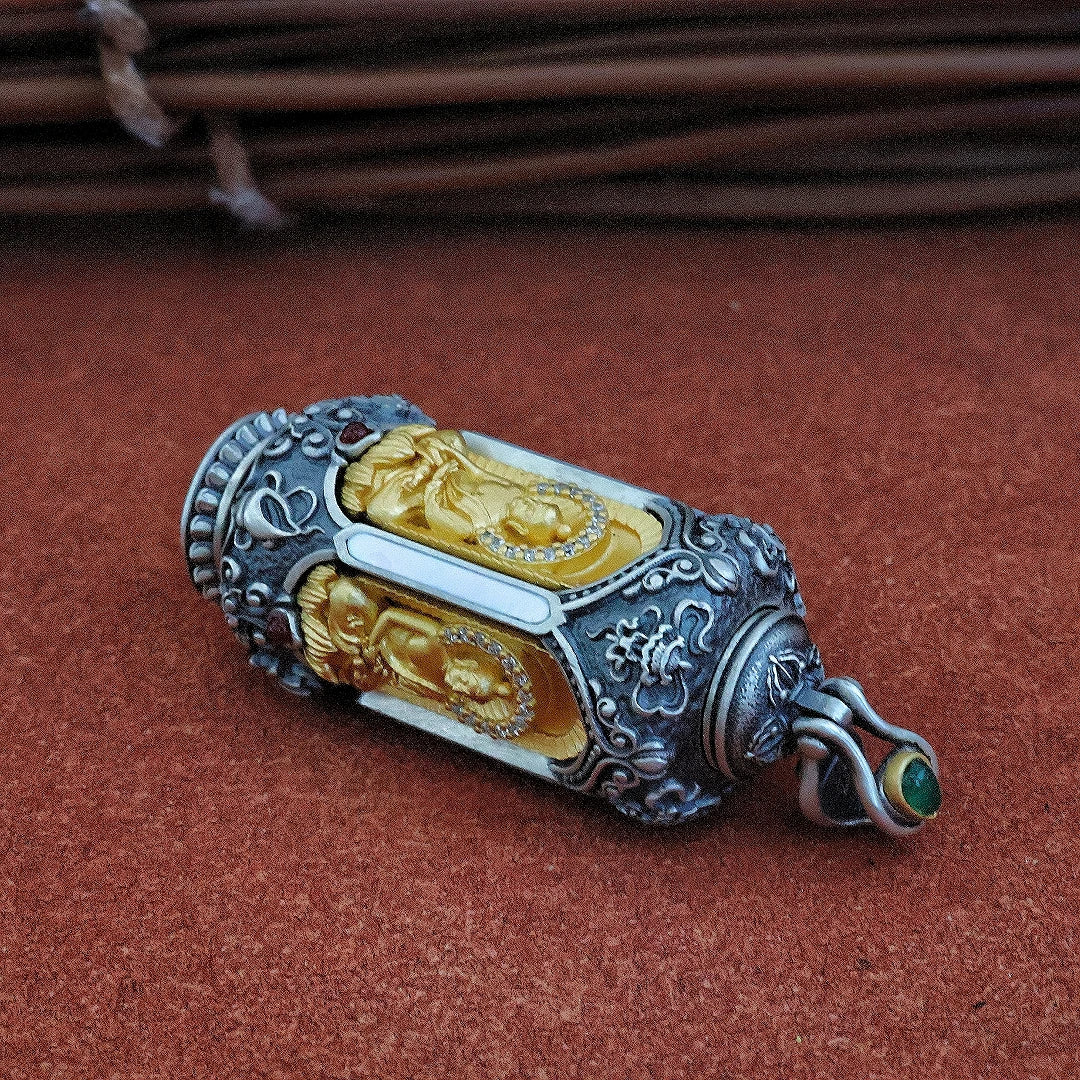 Sacred Zaki Lhamo Thangka pendant representing Tibetan Buddhist jewelry culture, worn for protection, compassion, and good fortune.