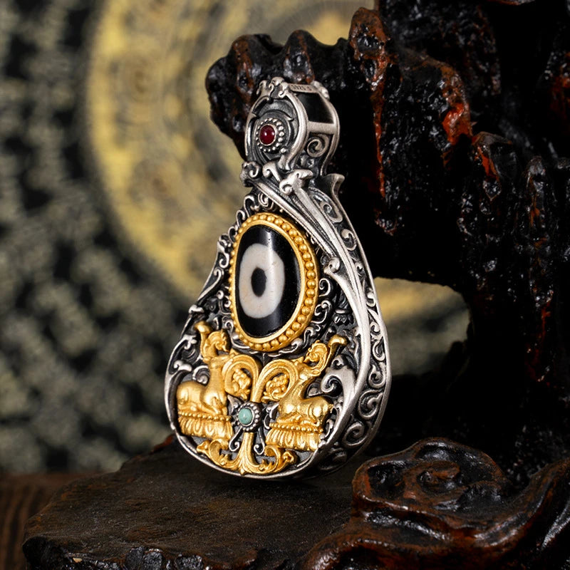 Handcrafted Double Deer Sutra Listening pendant necklace, embodying the freedom and peace in Tibetan Buddhism
