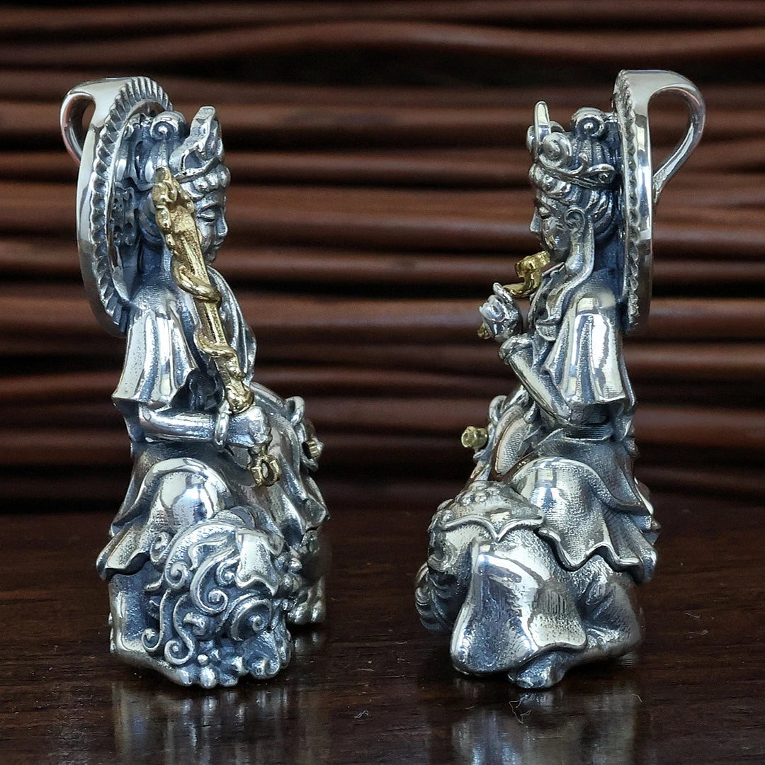 Spiritual Zaki Lhamo thangka jewelry art pendant representing blessing, safety, and faith.