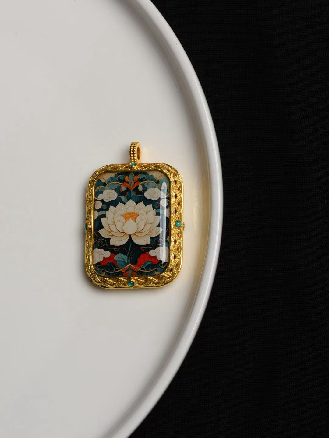 Sacred Yellow Jambhala wealth deity Thangka pendant, hand-painted Tibetan Buddhist Jewelry Culture Jewelry art