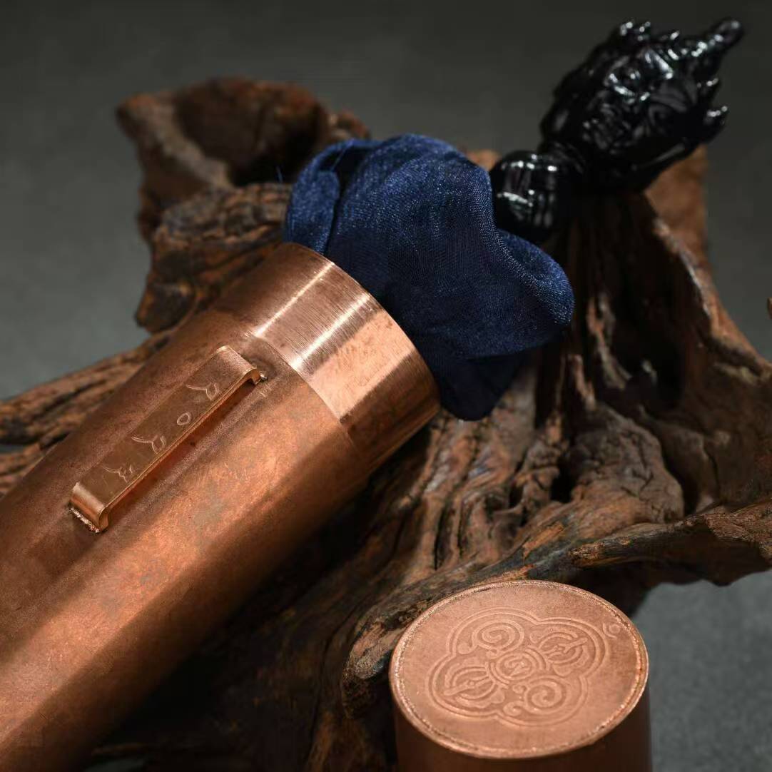 A symbol of enlightenment and peace, this Phurba Vajra is handmade from brass to memorialize the Buddha’s Parinirvana. Perfect for Buddhist altars or meditation rooms, it brings spiritual protection and wisdom to your home.