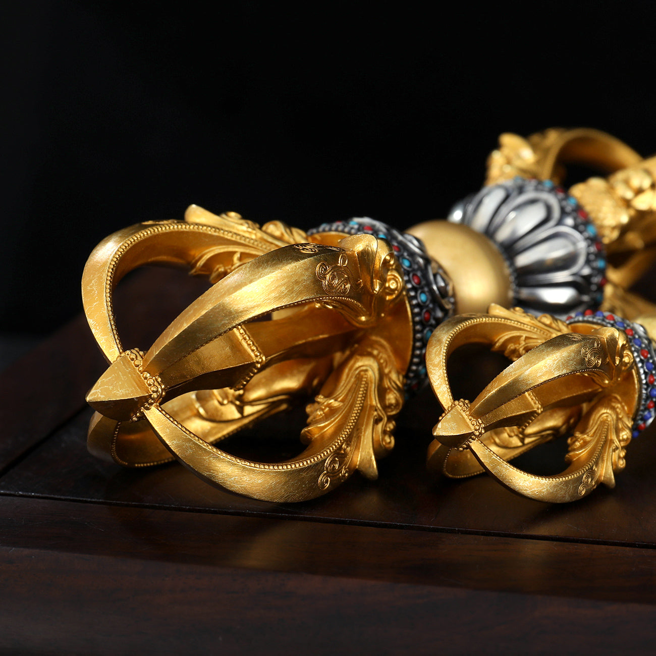 Tibetan Buddhist ritual implements culture Small Five-Prong Vajra Brass White Copper Handcrafted
