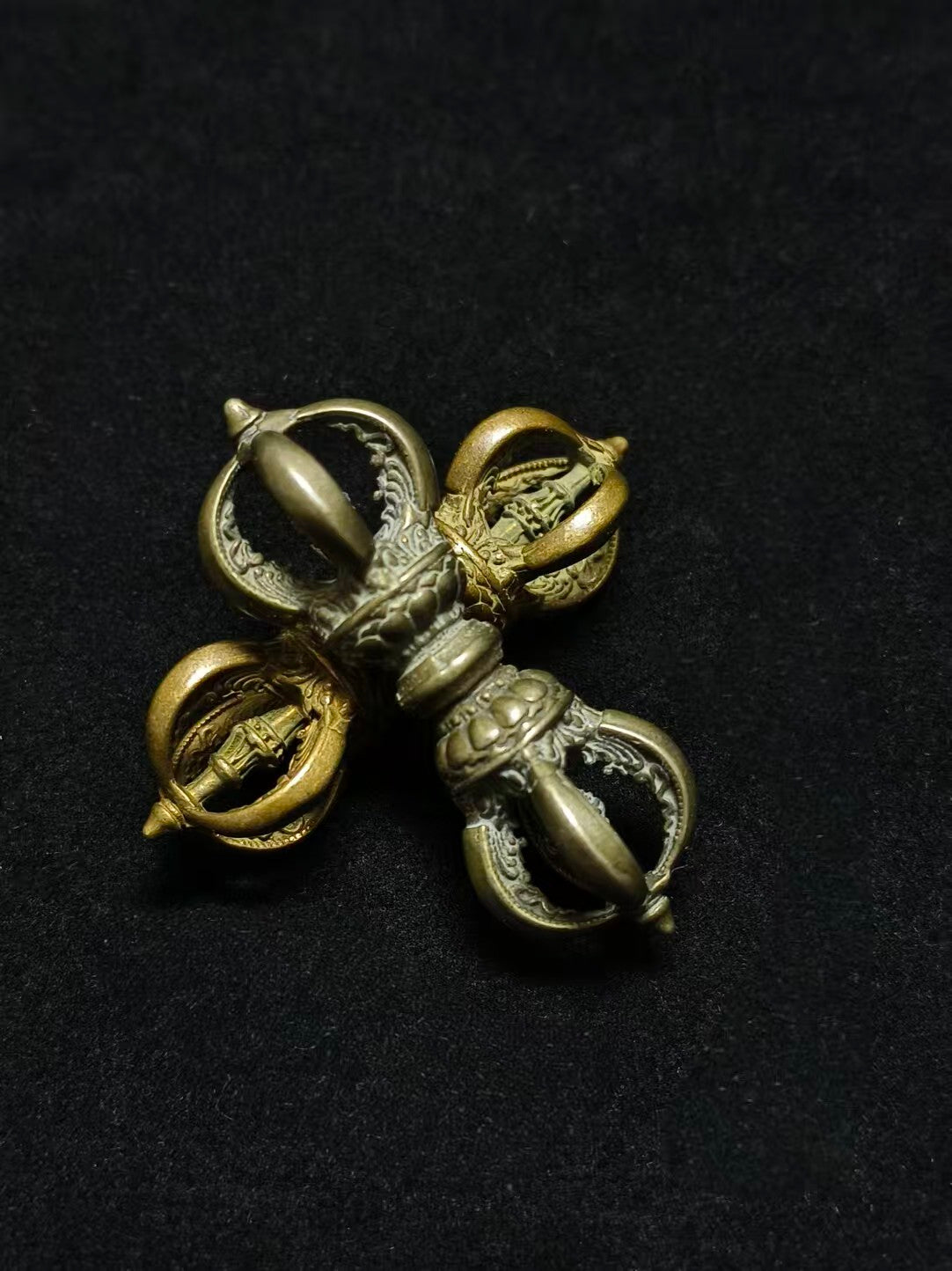 Original Tibetan style Five-Pronged Vajra in Lima copper, symbolizing wisdom and strength, perfect for spiritual practices and Buddhist ritual arts.