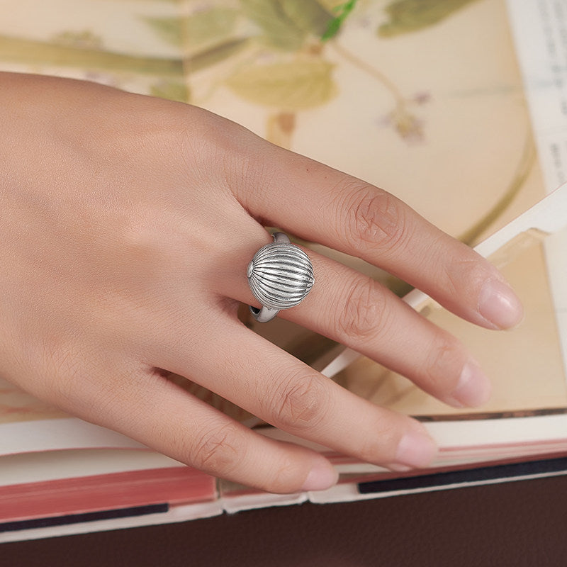 Shell Guan Yin Buddha Ring Silver Copper