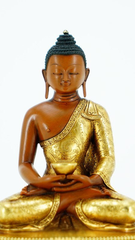  Pure handcrafted Amitabha Buddha Statue with gilded details, radiating compassion and spiritual peace. Perfect for spiritual practitioners and art lovers.