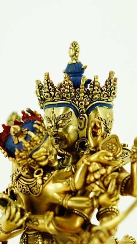 Alt Text: "51cm Handcrafted Tibetan Buddhist Vajra Buddha Statue, gilded in gold and detailed with mineral pigments, perfect for spiritual practitioners and art collectors."