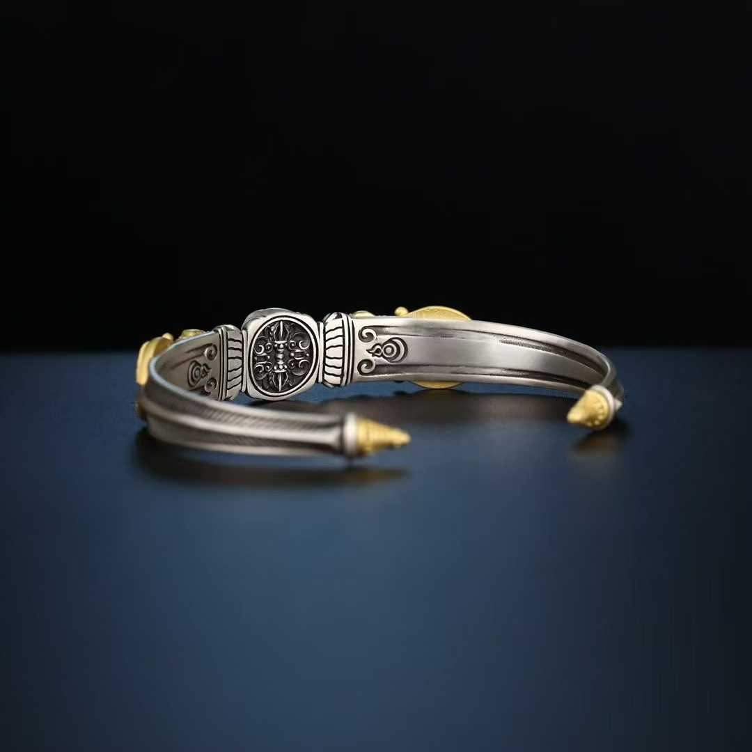  Tibetan-Buddhist silver Capricorn Vajra bracelet for protection and blessing