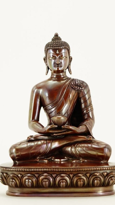 "Handmade Tibetan Buddhist Amitabha Buddha statue in copper, featuring beautiful artwork and mineral paint. Ideal for meditation and spiritual practice." 