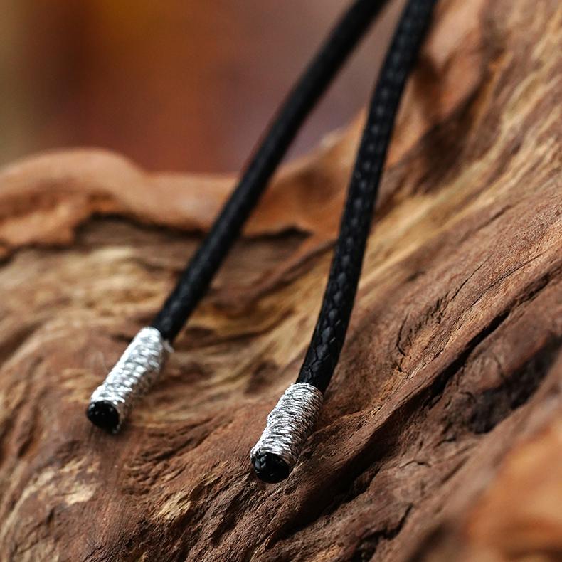 Handmade Tibetan Buddhist Copper Nine Eye Pendant with Tiger Tooth and Agate Beads