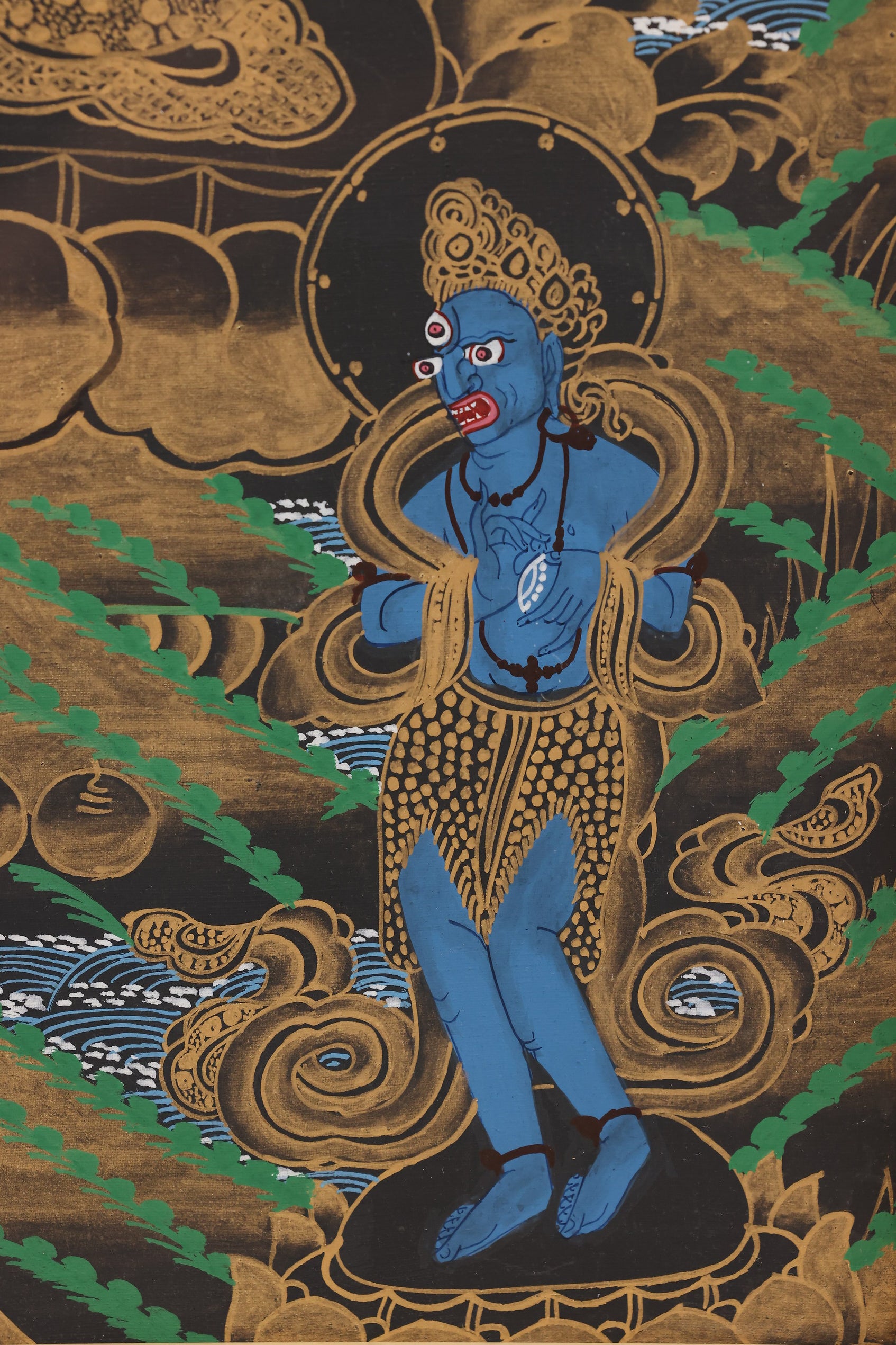 Akashagarbha Five Buddha Crown Thangka – Tibetan art merging five-buddha wisdom with clarity blessings.