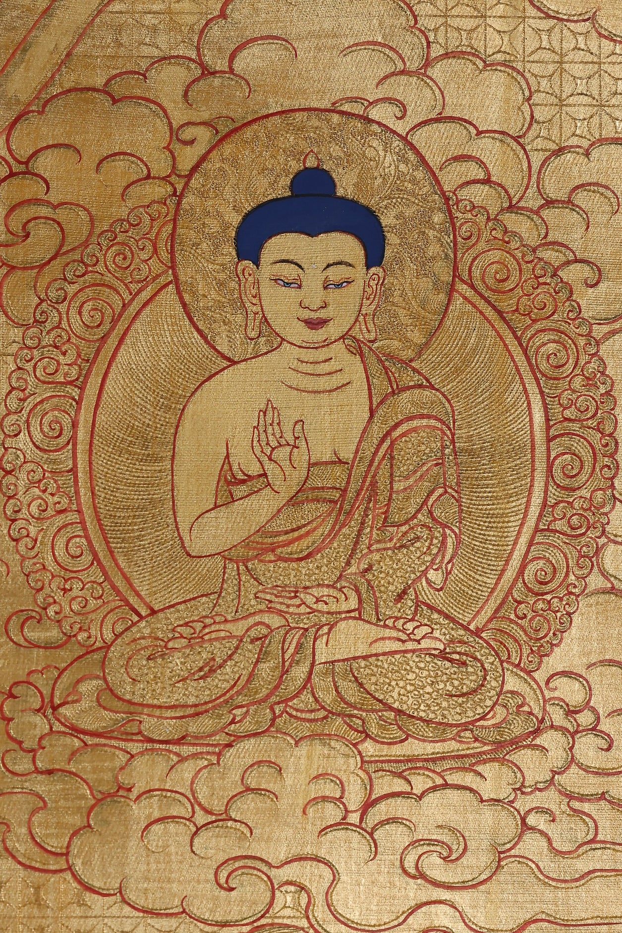 Gold background thousand eyed Avalokiteshvara thangka, Tibetan Buddhist compassion bodhisattva shrine decor