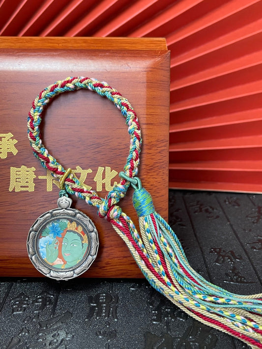  Hand-painted Tibet Card Green Tara (绿度母) Thangka pendant 2.5cm with hand-woven cord, Tibet Card series.
