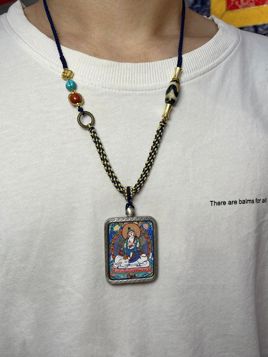 Hand-painted Rekong Samantabhadra (普贤菩萨) Thangka pendant 3.5x4.5cm with 925 silver and nine-deer reverse, Rekong series.
