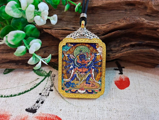  Close-up detail of the Samvara Thangka showing hand-painted artistry, showcasing the high-end guardian deity symbolism.

