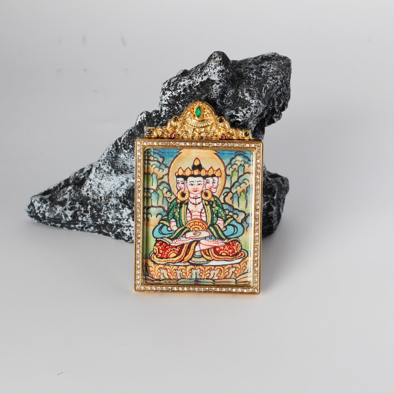  Close-up detail of the Nepal Elegant Vairocana Thangka painting showing intricate natural mineral pigment work, showcasing the masterful artistry of Nepali lineage painters.
