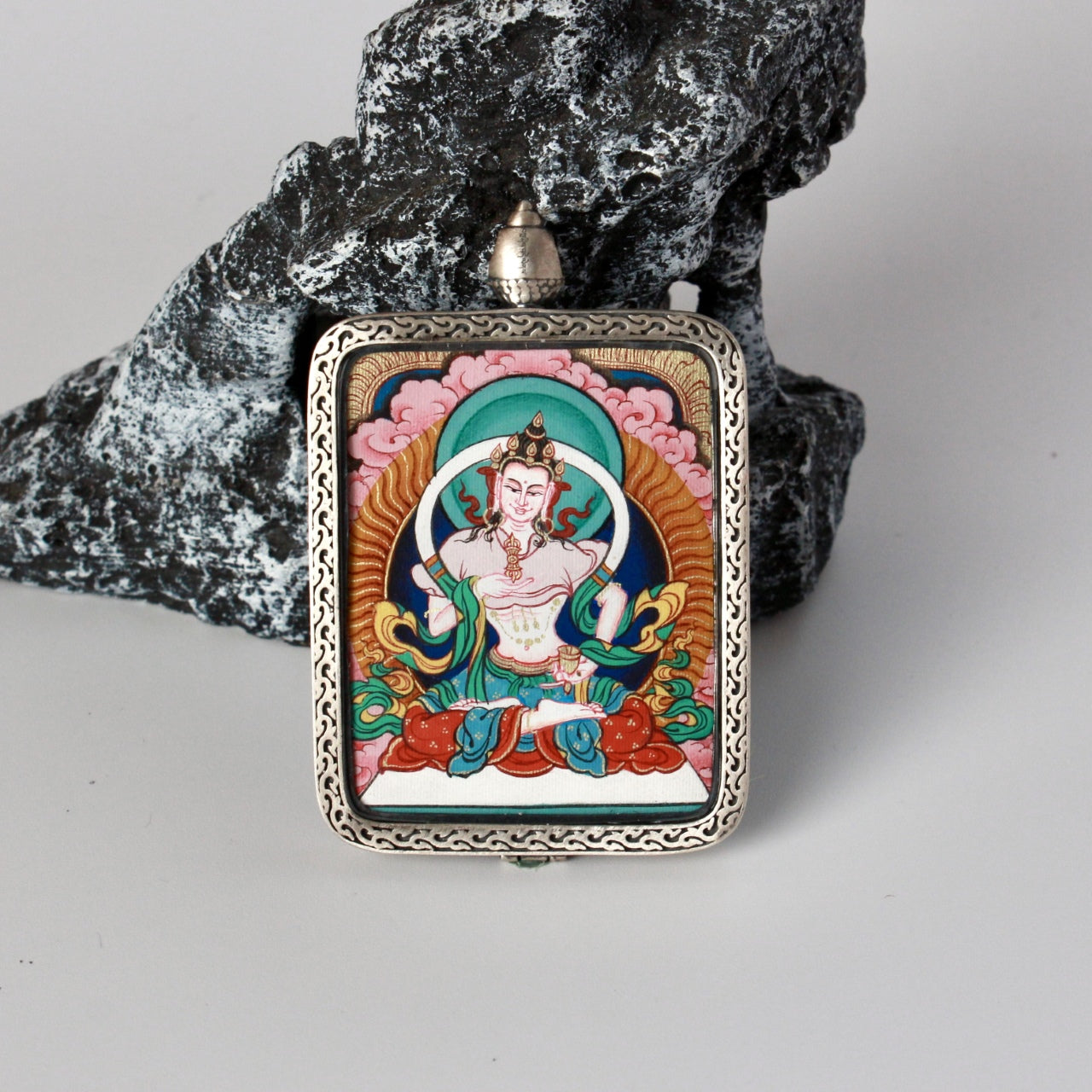  Close-up detail of the Nepal Vajrasattva Thangka painting showing intricate natural mineral pigment work, showcasing the masterful artistry of Nepali lineage painters.
