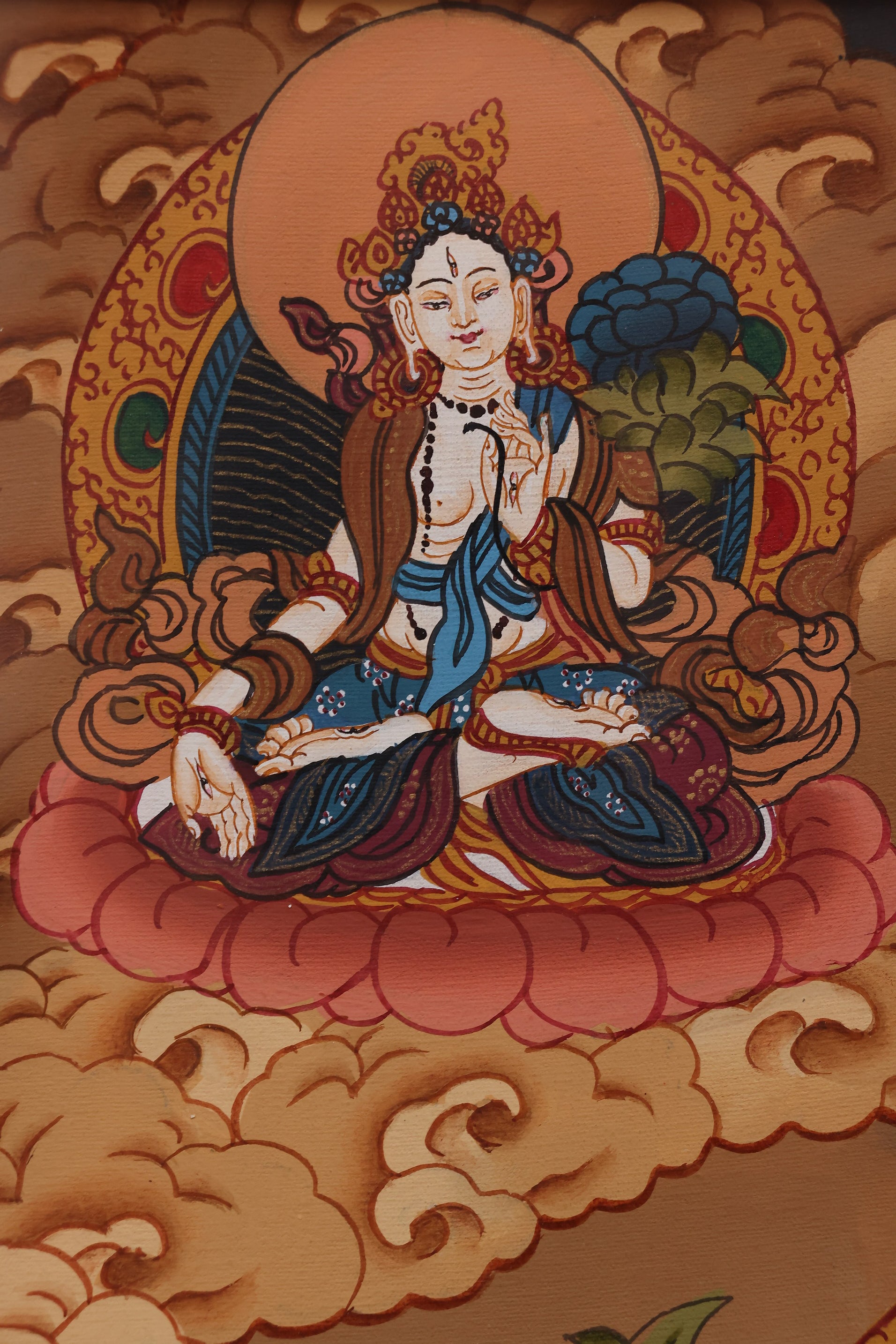 White Avalokiteshvara Bodhisattva Savior Thangka – Tibetan Buddhist art for relieving suffering.