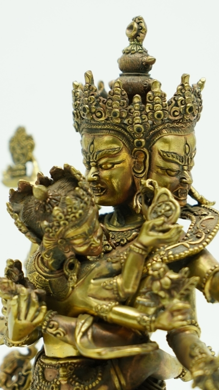 Alt Text: "Gilded Tibetan Buddhist Dense Vajra Buddha Statue with intricate mineral paint details, a powerful symbol of protection and spiritual strength."