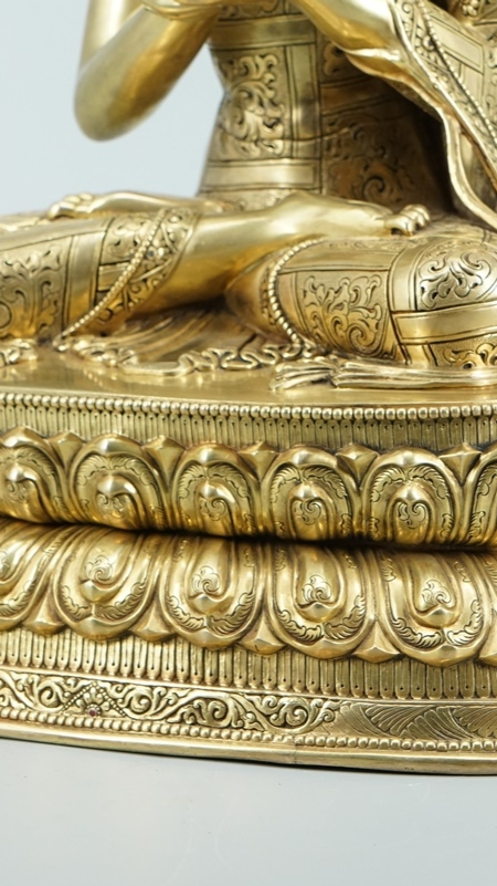 Handcrafted Tibetan Buddhist Dipankara Buddha statue symbolizing enlightenment, finished with gilding and mineral paint, premium Tibetan Buddhist statues and Buddha Statue-Art.