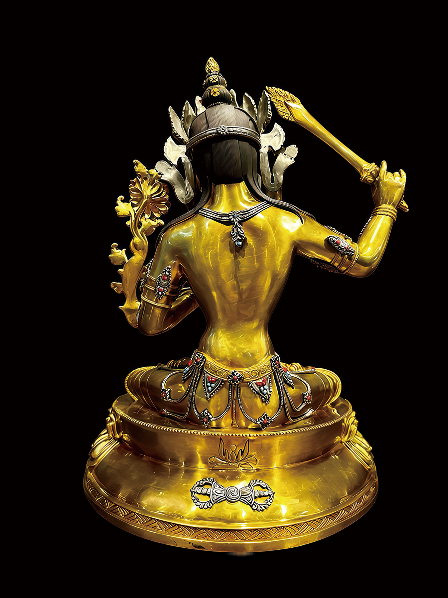 A divine shining gold Manjushri statue representing supreme enlightenment, a breathtaking addition to any collection of Tibetan Buddhist statues and Buddha Statue-Art.