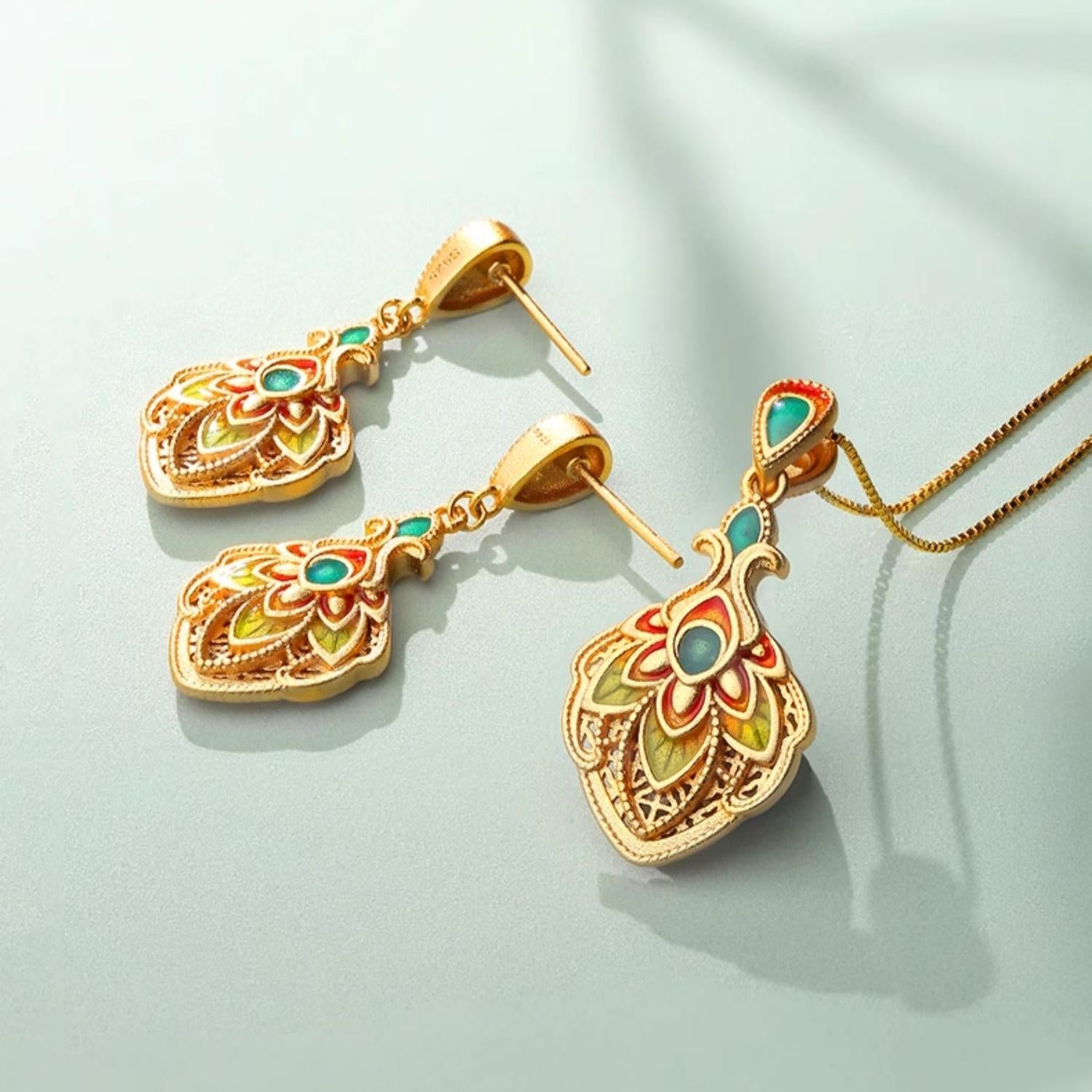 Tibetan Buddhist Fanjing Fenghua pendant crafted in sterling silver, representing elegance and spiritual harmony.