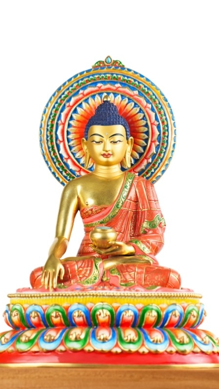 Shakyamuni Buddha Statue with Gilt and Mineral Pigment Details, Fine Tibetan Buddhist Art