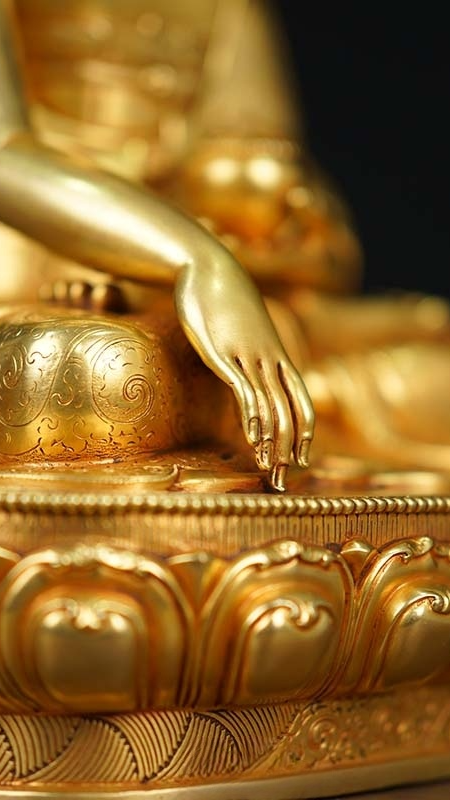 Hand-painted Shakyamuni Buddha statue art made with natural mineral pigments, Tibetan Buddhist statue