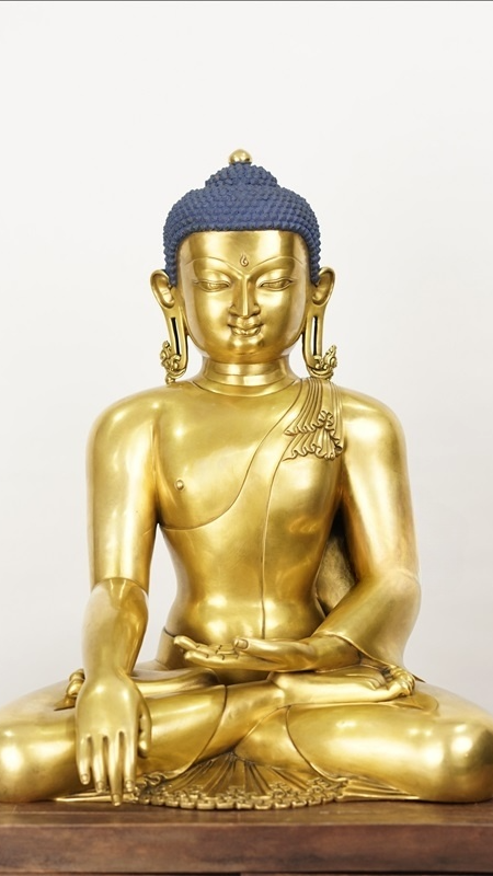 Painted Shakyamuni Buddha statue in Tibetan Buddhist art style, handmade Buddha Statue-Art for meditation room, shrine space, and spiritual décor