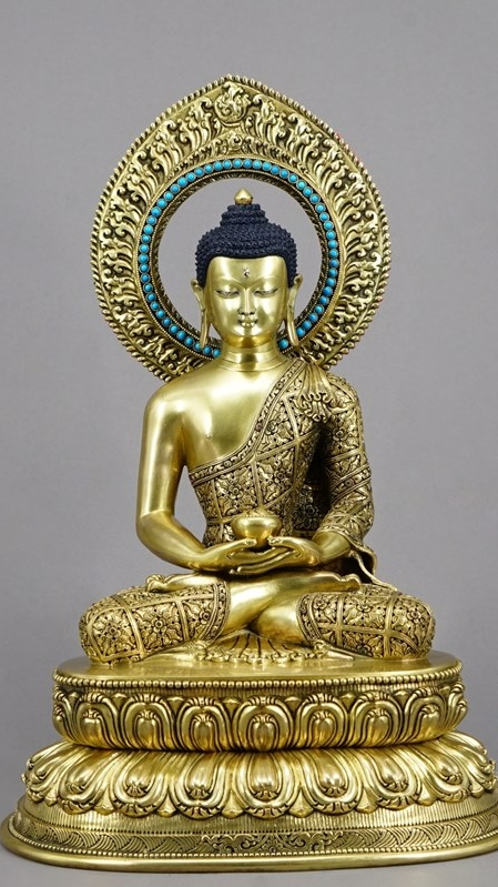 Alt Text: Hand-carved Three Buddha statue with mineral paint and gilded details, beautifully blending Tibetan Buddhist sculpture with artistic style.