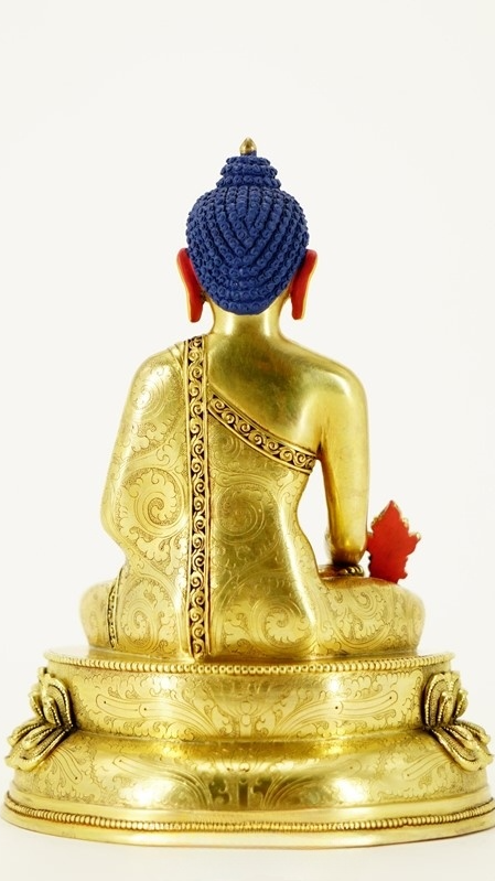 Alt Text: Ancient Tibetan Buddhist Three Buddhas statue, intricately handcrafted with gilding, representing timeless Buddhist art and culture.