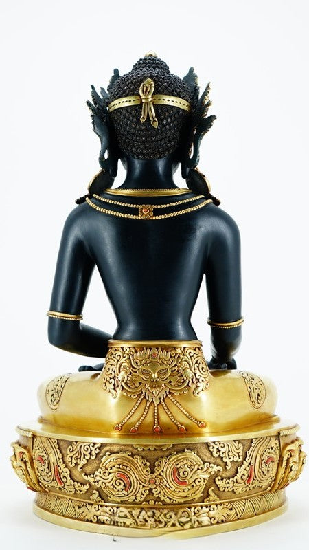 Gilt painted Shakyamuni Buddha statue in Tibetan Buddhist style, handcrafted Buddha Statue-Art, traditional Tibetan Buddhist statues for meditation and practice
