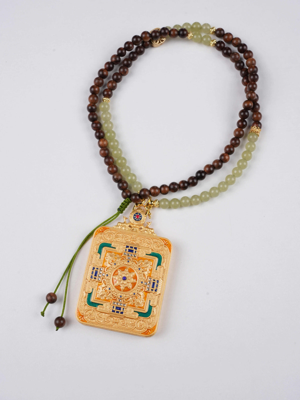 Tibetan Buddhist Green Tara Thangka Pendant – Handmade Canvas Art for Blessings and Enlightenment