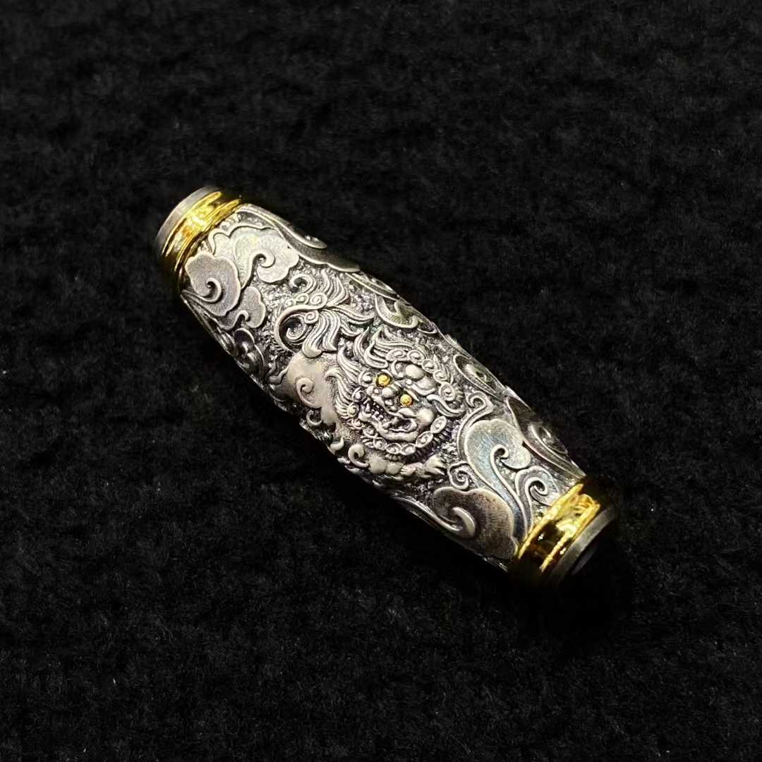 Tibetan Buddhist Snow Lion pendant with cloud bead design in S925 silver